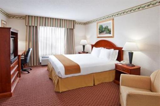 фото отеля Holiday Inn Express Hotel & Suites West Middlesex