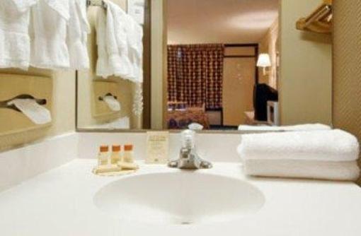 фото отеля Days Inn Orlando Convention Center International Drive