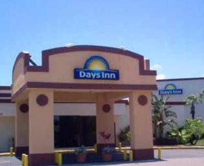 фото отеля Days Inn Orlando Convention Center International Drive