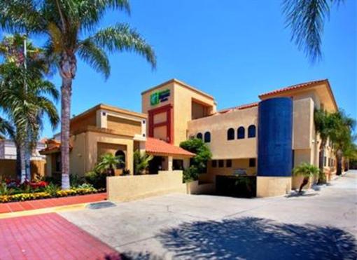 фото отеля Holiday Inn Express Costa Mesa