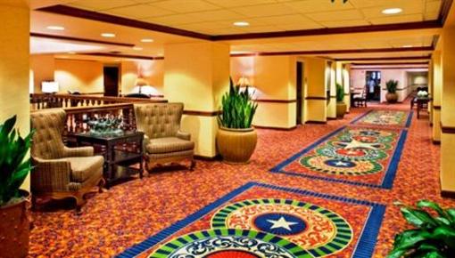 фото отеля Radisson Hotel & Suites Austin-Town Lake