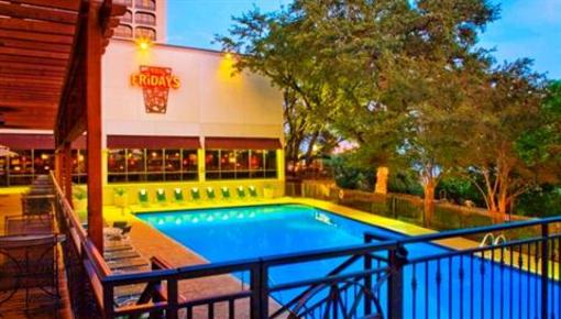 фото отеля Radisson Hotel & Suites Austin-Town Lake