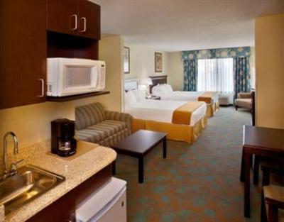 фото отеля Holiday Inn Express Hotel & Suites Altoona - Des Moines