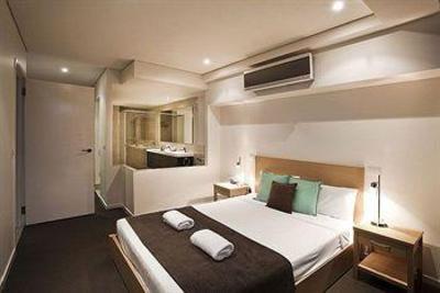фото отеля Coco Mooloolaba Apartments