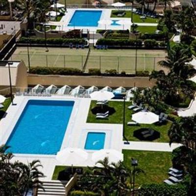 фото отеля Paradise Centre Apartments