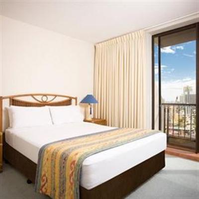 фото отеля Paradise Centre Apartments