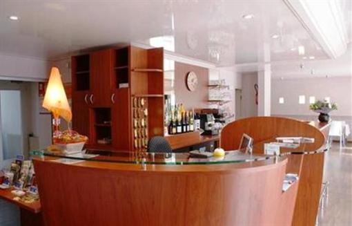 фото отеля Hotel le Surcouf