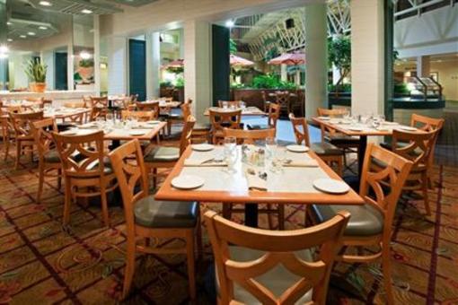 фото отеля Holiday Inn Opryland Airport