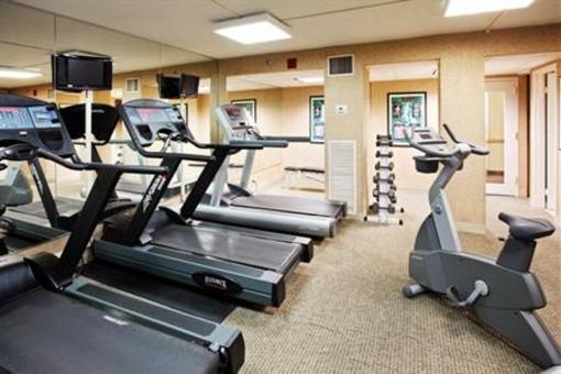 фото отеля Holiday Inn Opryland Airport