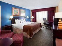 Holiday Inn Opryland Airport