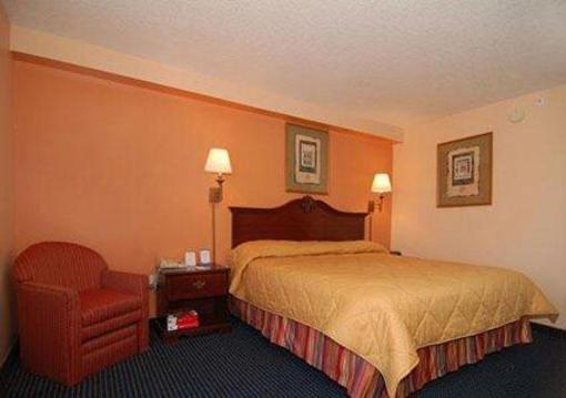 фото отеля Comfort Inn International