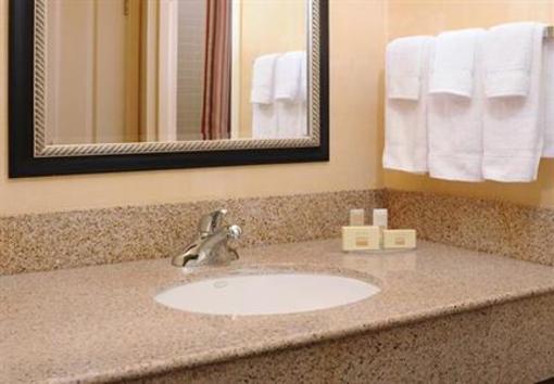 фото отеля Courtyard by Marriott Tucson Airport