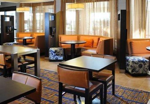 фото отеля Courtyard by Marriott Tucson Airport