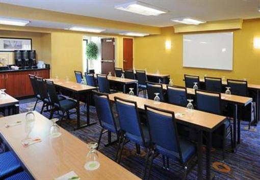 фото отеля Courtyard by Marriott Tucson Airport