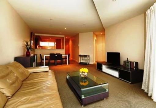 фото отеля Bentley Suites