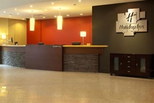 фото отеля Holiday Inn Cairns