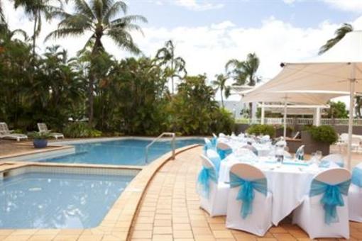 фото отеля Holiday Inn Cairns