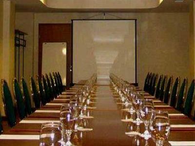 фото отеля Hotel Karpos Skopje