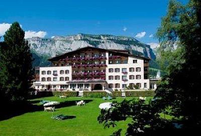 фото отеля Adula Hotel