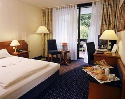фото отеля Arcadia Hotel Schwaghof Bad Salzuflen