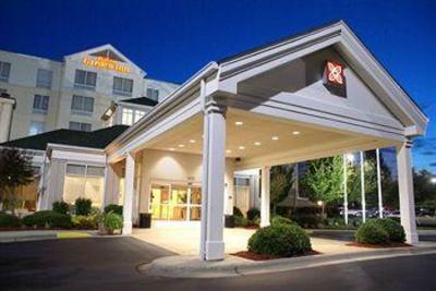 фото отеля Hilton Garden Inn Charlotte North