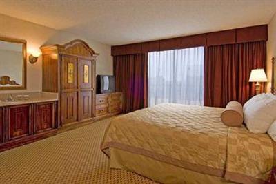 фото отеля Embassy Suites Denver - Southeast