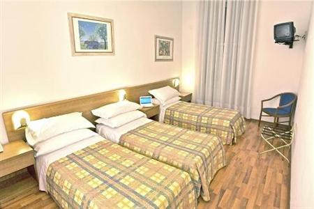фото отеля Nuovo Albergo Centro