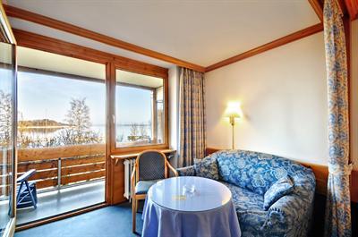 фото отеля Yachthotel Chiemsee
