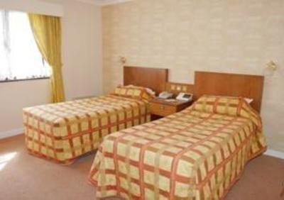фото отеля Beaufort Park Hotel