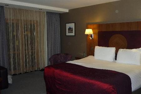 фото отеля Westport Plaza Hotel (Ireland)