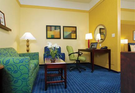 фото отеля SpringHill Suites Annapolis