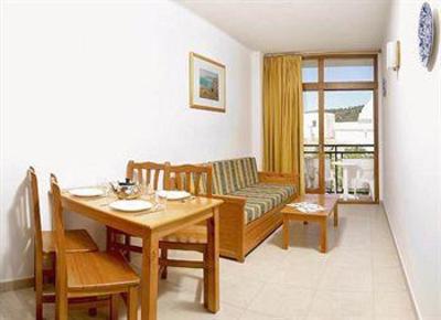 фото отеля Apartamentos Tramuntana Ibiza