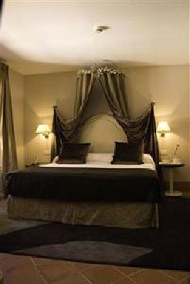 фото отеля Hotel San Antonio el Real