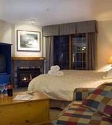 фото отеля Hearthstone Lodge Sun Peaks