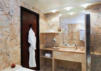 фото отеля Sheraton Nicolaus Hotel & Conference Center