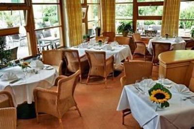 фото отеля Dorint Resort An den Thermen Freiburg