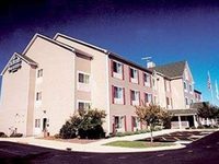 Country Inn & Suites Marion