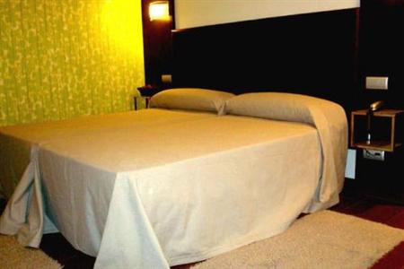 фото отеля Hotel Carril