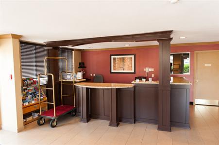 фото отеля Maple Ridge Hotel