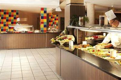 фото отеля Explorers Hotel