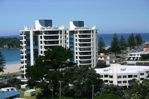 фото отеля Oceanside Resort & Twin Towers