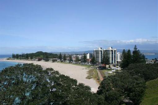 фото отеля Oceanside Resort & Twin Towers