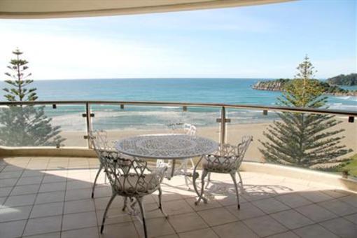 фото отеля Oceanside Resort & Twin Towers