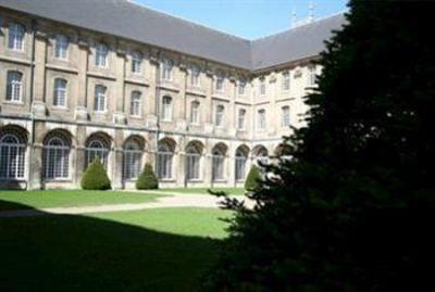 фото отеля Hotel Abbaye des Premontres