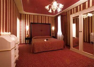 фото отеля Alcyone Hotel