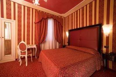фото отеля Alcyone Hotel