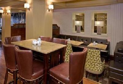 фото отеля Lawlors Hotel Dungarvan