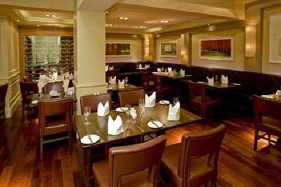 фото отеля Lawlors Hotel Dungarvan