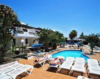 фото отеля Apartamentos Los Tulipanes
