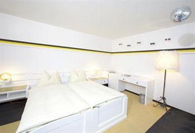 фото отеля Arena Lodge
